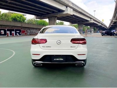 BENZ GLC 220d AMG DYNAMIC 4MATIC COUPE รูปที่ 4